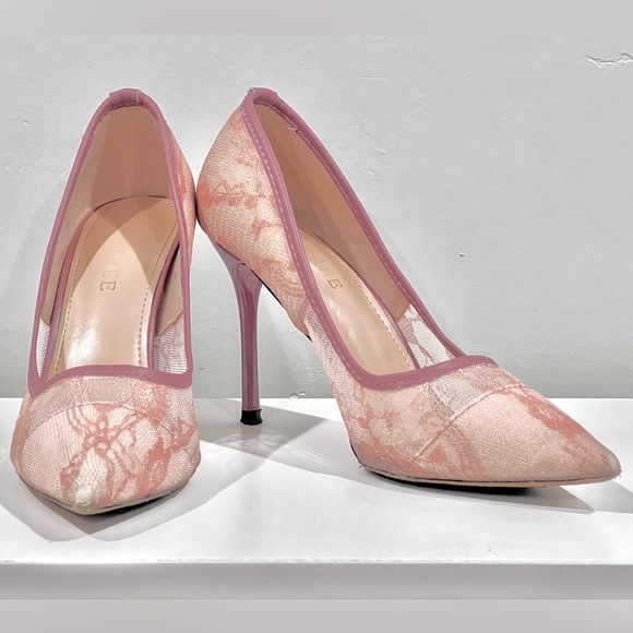 Flower Embroidery Court Stiletto Pumps - Picture 4 of 5